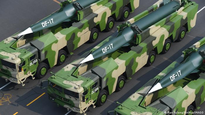 Από τη Χιροσίμα στην Πυρηνική Κούρσα: Η Εξέλιξη των Πυρηνικών Όπλων στον 20ό Αιώνα