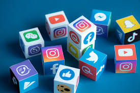 Social Media & Νεολαία: Ανάλυση της Πολιτικής Επιρροής των Online Πλατφορμών