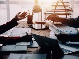 Από την απορρύθμιση στην επαναρρύθμιση: Συγκριτική ανάλυση των ευρωπαϊκών συστημάτων εργασίας