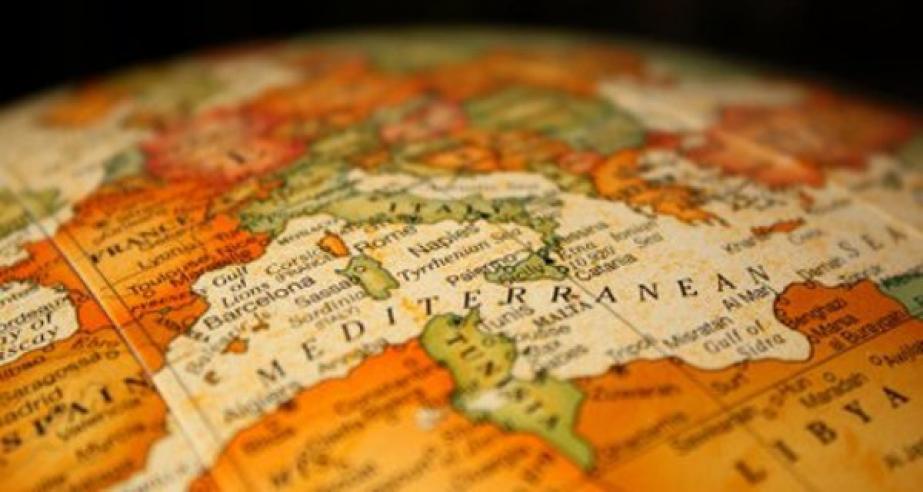 Πώς η Ελλάδα Εξελίσσεται σε Αξιόπιστο Μεσολαβητή στην Ανατολική Μεσόγειο