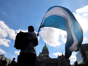 Ιράν: γιατί η δυσαρέσκεια δεν μετατρέπεται σε επανάσταση