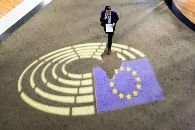 Η ανατολική διεύρυνση και η μεταμόρφωση της Ευρώπης από αγορά σε στρατηγική δύναμη