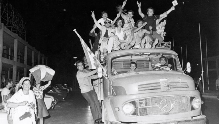 Η γενιά που δεν έζησε το 1974: Μνήμη και θεσμική συνείδηση